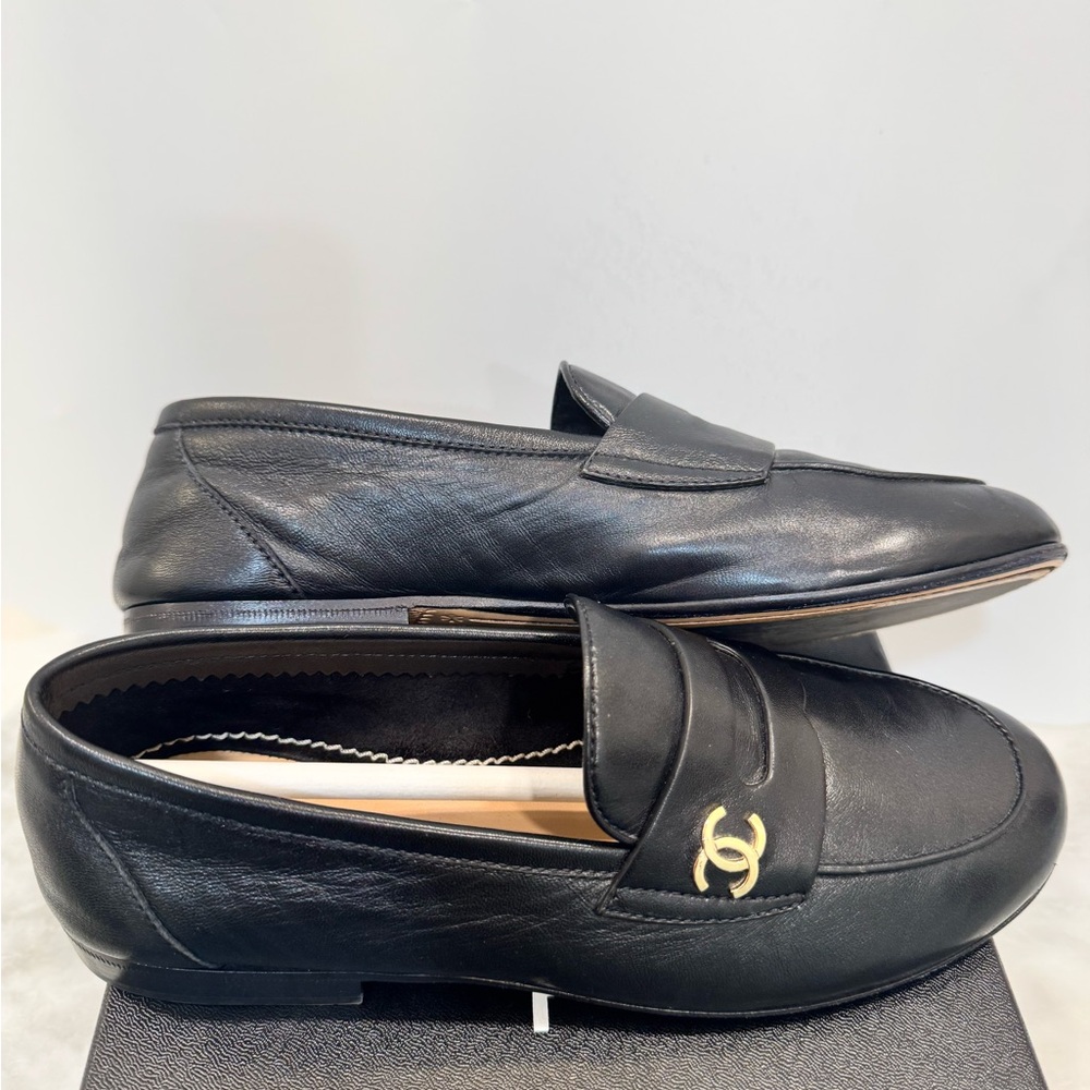 CHANEL 21S Mocassins Loafers CC Logo Black Lambskin Size 36 - Picture 5 of 13